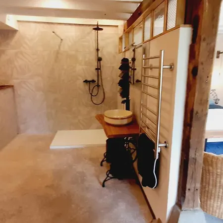 L'atelier De Francois Rueyres